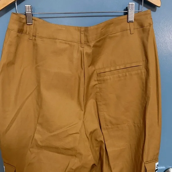 Adidas Women's Brown Cargo Joggers - Picture 6 of 11